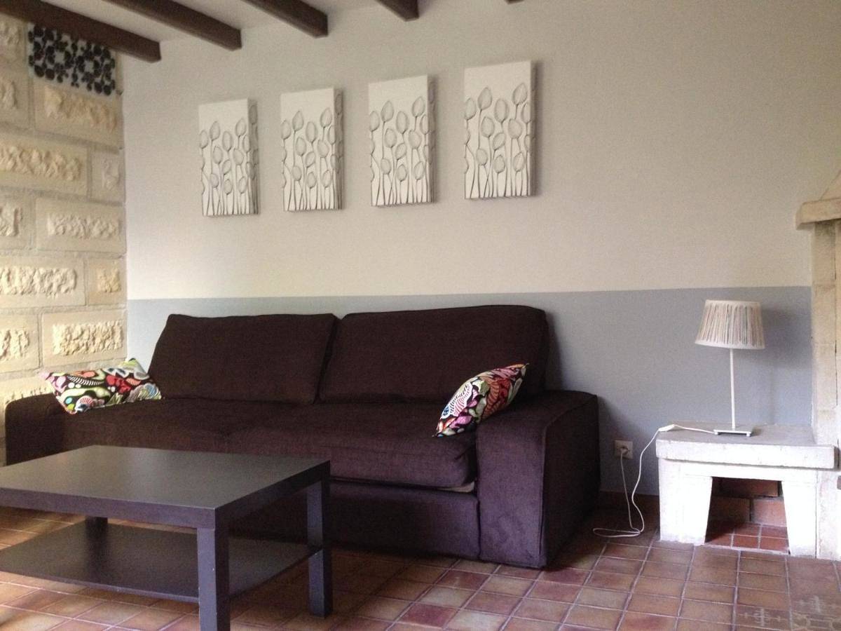 Appartement entier, Le Grand Rouget in Beaucaire, Région de Nîmes
