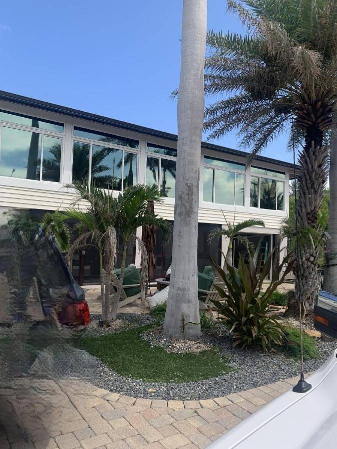 Ferienhaus für 2 Personen, mit Pool und Whirlpool sowie Garten in Fort Myers Beach