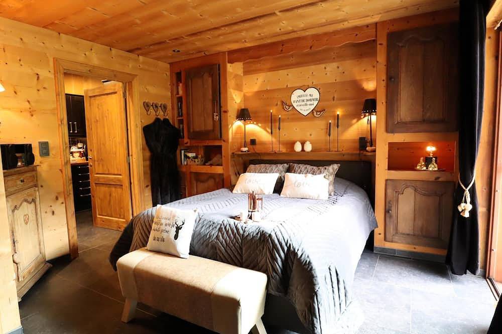 Romantisches Chalet mit Whirlpool und Dampfbad in Saint-Hubert, Neufchâteau und Umgebung