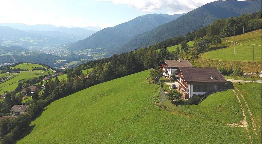 Ferienwohnung für 5 Personen, mit Ausblick und Garten - 1