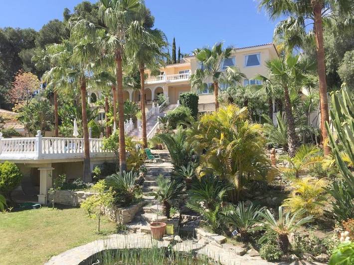 Villa pour 16 personnes, avec piscine ainsi que jardin et vue à Torremolinos - 4