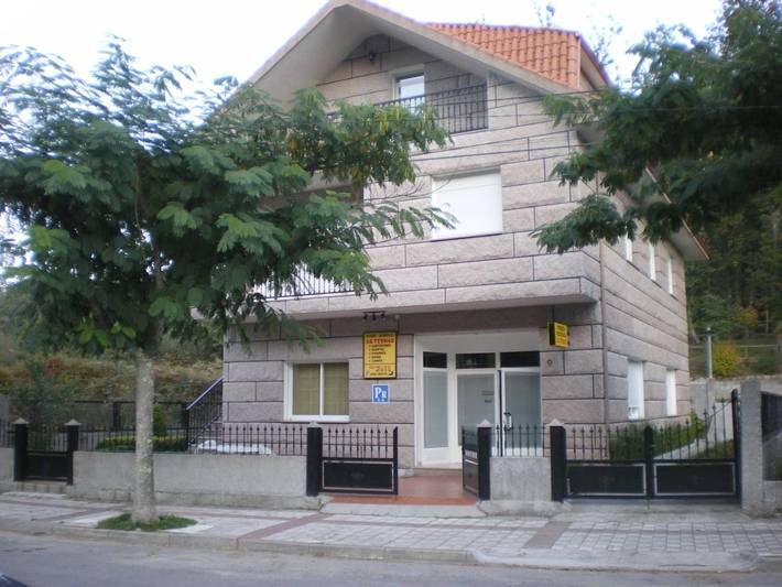 Casa de férias para 2 pessoas, com Varanda e Terraço e ainda Jardim and Vista para o lago em Lobios