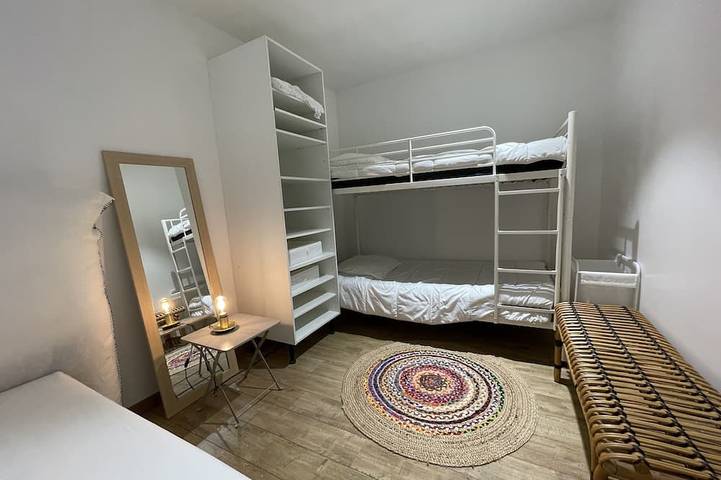 Gîte pour 6 personnes, avec jardin et terrasse à Viggianello - 4