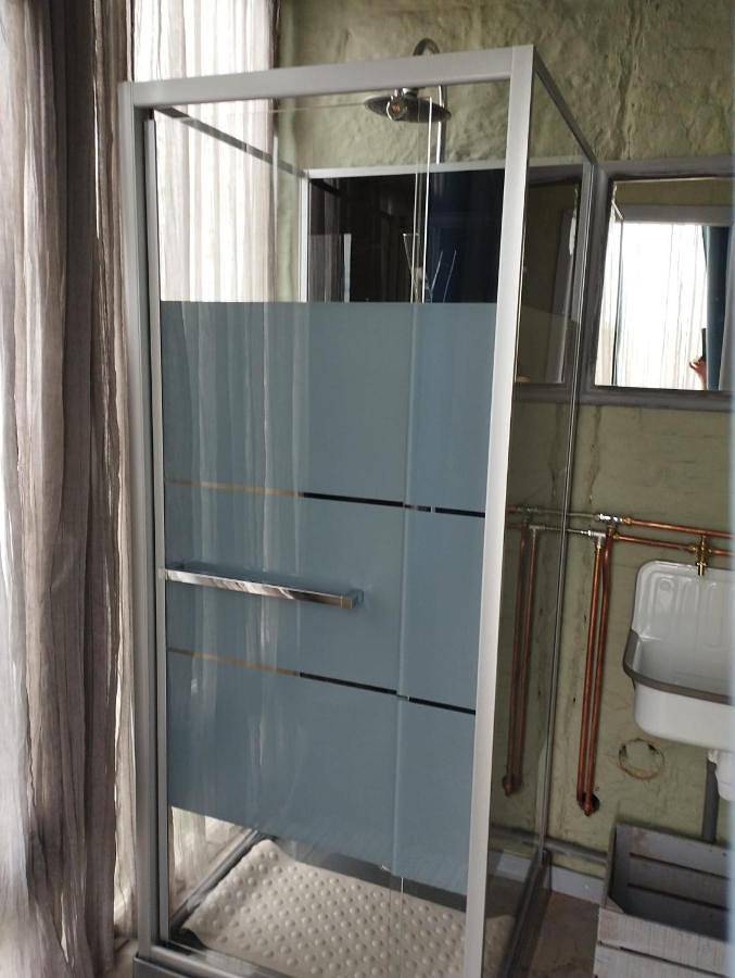 Location de vacances pour 2 personnes, avec Balcon et Terrasse ainsi que Jardin et Vue à Froidchapelle - 4