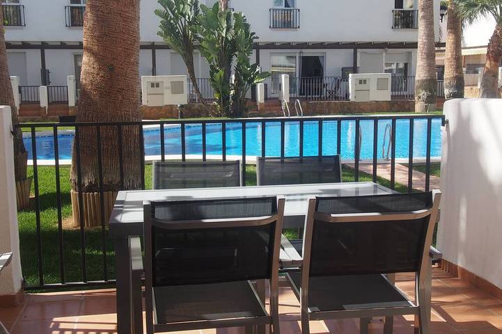 Maison de vacances pour 6 personnes, avec jardin ainsi que piscine et terrasse - 1