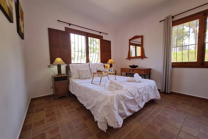 Villa für 8 Personen, mit Garten und Whirlpool in Calpe - 2