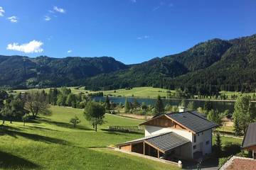 Ferienwohnung für 4 Personen, mit Balkon und Garten am Weissensee
