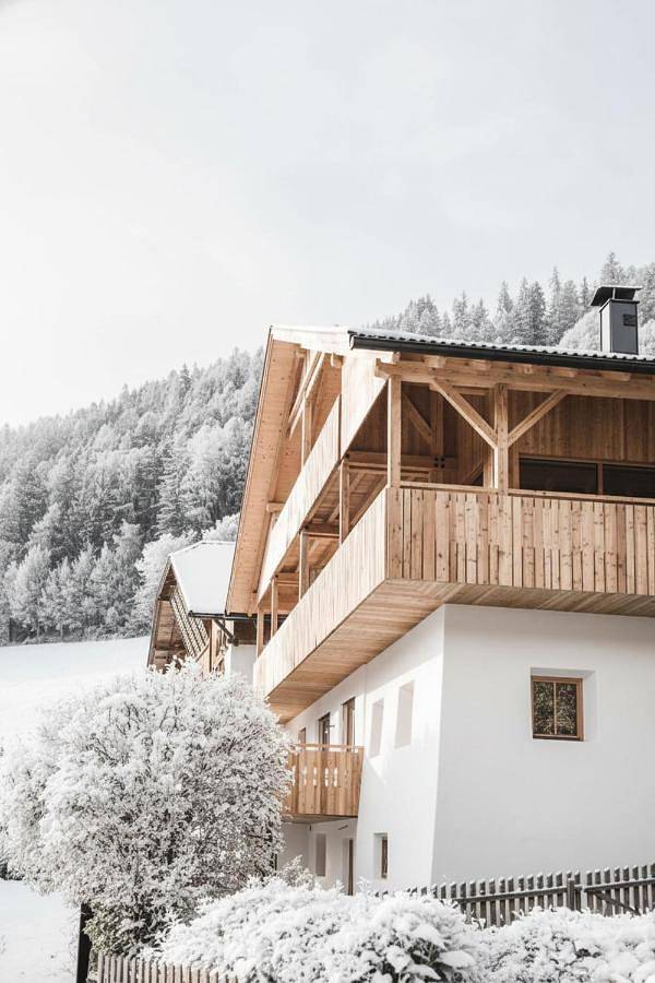 Ferienwohnung für 5 Personen, mit Garten und Pool sowie Ausblick und Sauna - 1