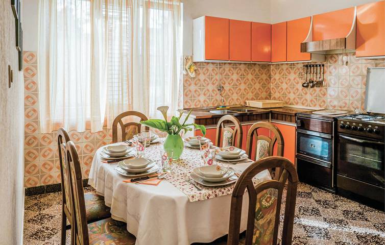 Ferienhaus für 7 Personen, mit Terrasse auf Rab - 2