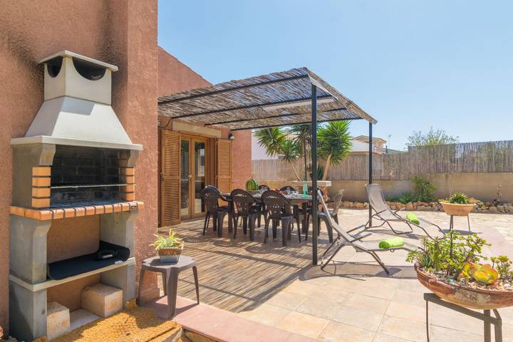 Can Cantari - Villa con piscina privada con piscina privada a 1 km de la playa. Wifi Gratis. in Sa Coma, San Lorenzo de Cardessar