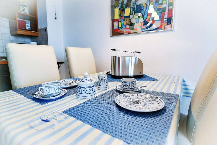 Ferienwohnung für 3 Personen, mit Balkon/Terrasse und Balkon in Cuxland - 4