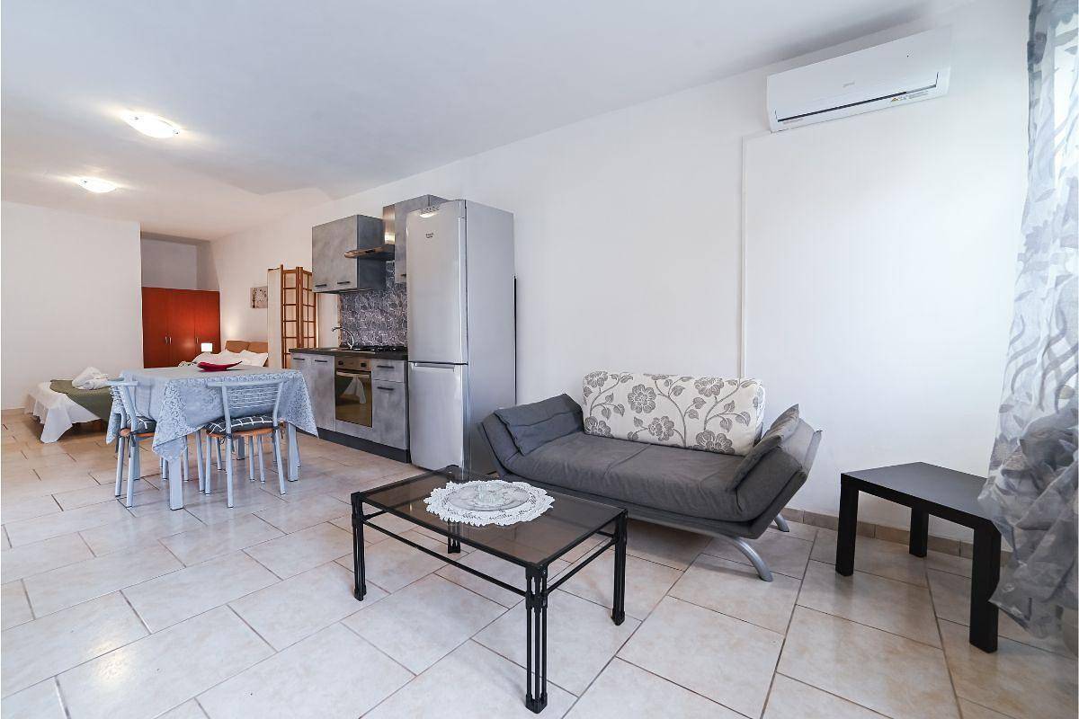 Casa vacanza per 8 persone con giardino in Carovigno, Salento