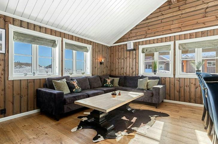 Moderne Hütte in Lifjell in der Nähe eines Skigebiets in Bø