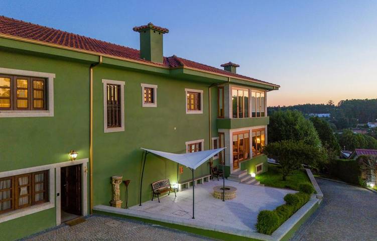 Location de vacances pour 2 personnes, avec piscine et balcon ainsi que jardin et vue dans Paços de Ferreira - 2