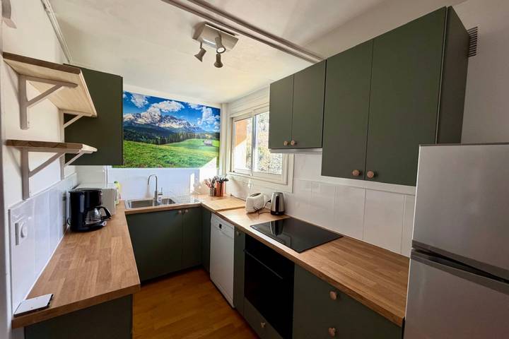 Gîte pour 8 personnes, avec balcon, adapté aux familles à La Salle-les-Alpes - 2