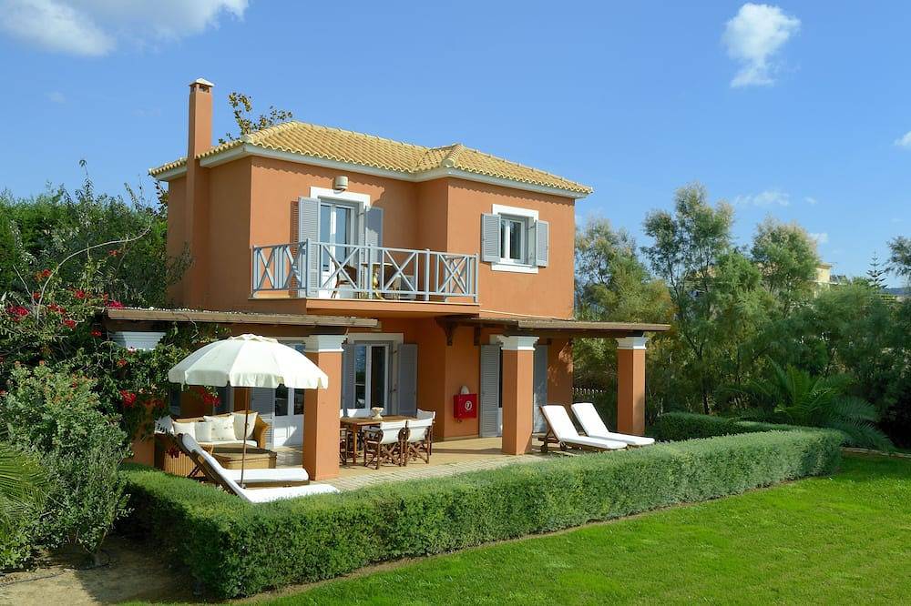 Villa with Sea View in Messenien