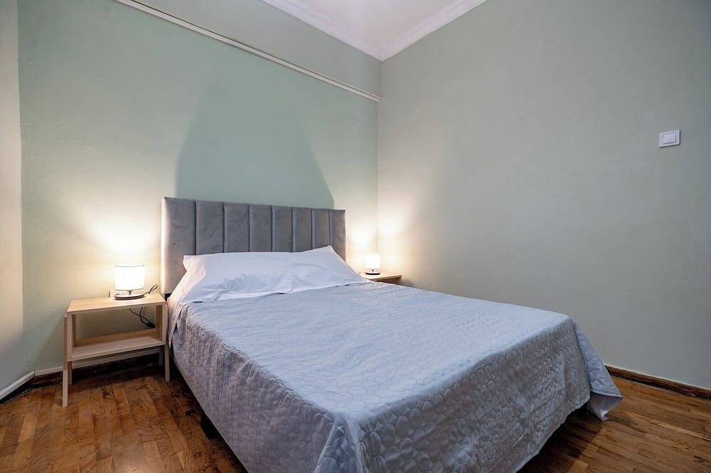 Ganze Wohnung, Athenian Getaway near Metro-Agios Nikolaos in Zentral-Athen, Athen