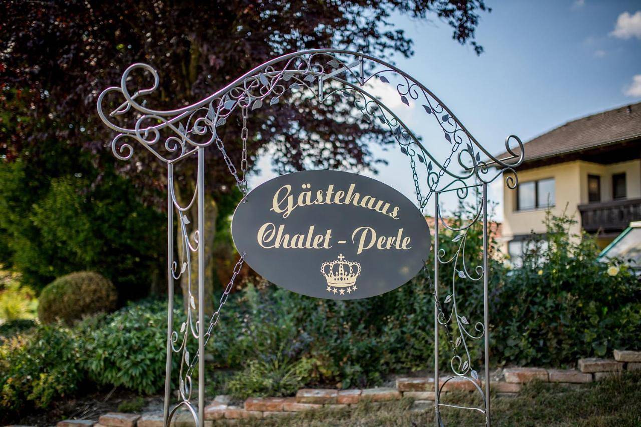 Gästehaus Chalet-Perle in Bad Füssing, Bayerische Golf und Thermenland