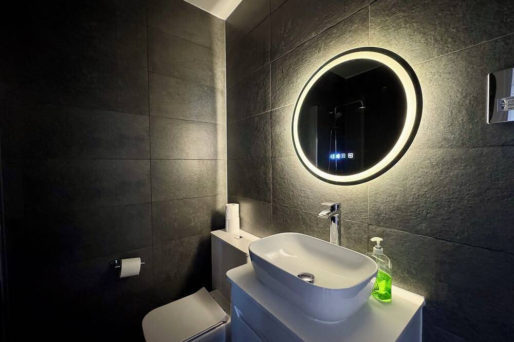 Ganze Wohnung, Stunning Sea-Facing Flat in Palm Bay, Margate – Your Coastal Retreat Awaits! in Botany Bay, Kent