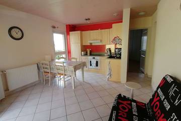 Gîte pour 4 personnes, avec terrasse dans Semnoz