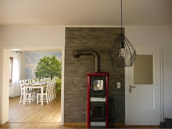 Ferienwohnung für 7 Personen, mit Balkon und Terrasse sowie Garten in Lahntal-Westerwald