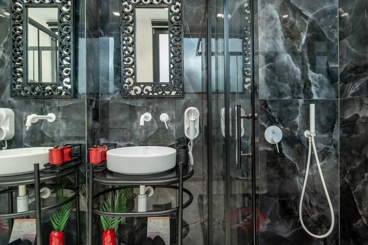 Gîte pour 2 personnes, avec jardin dans Syros - 2