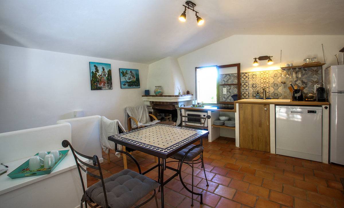 Mazette - Gîtes de charme pour couples in Figanières, Région de Draguignan