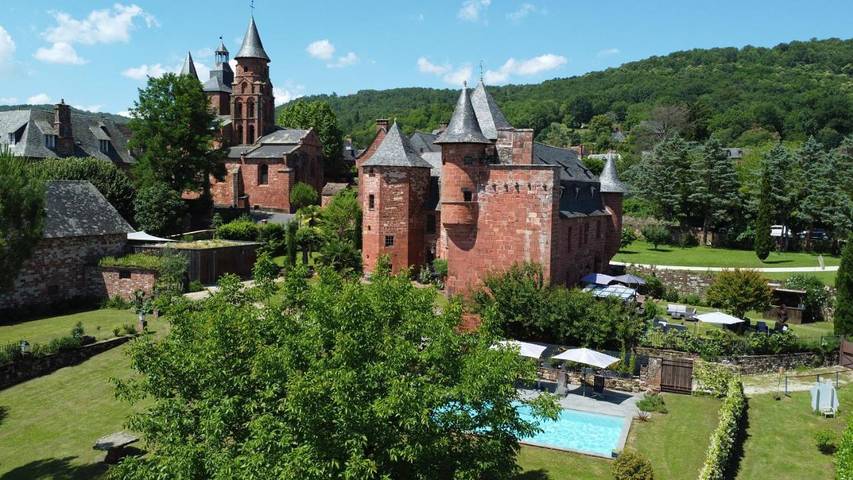Chambre d’hôte pour 2 personnes, avec Terrasse et Jardin ainsi que Piscine et Vue