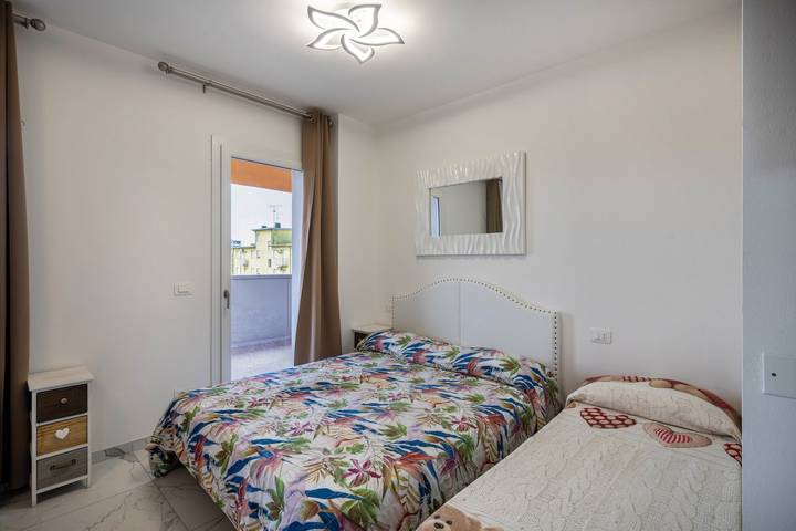 Entire studio, Studio Apartment "Planet Suite 304" with Wi-Fi in Bibione, San Michele al Tagliamento
