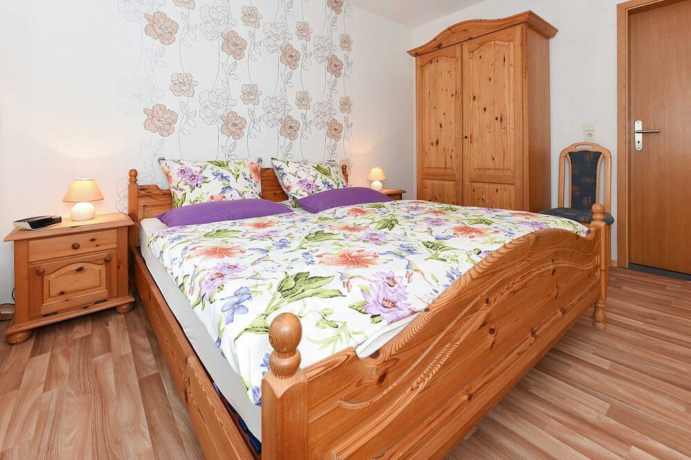 Ganze Wohnung, Ferienwohnung In Luv - Ferienhaus Sand am Meer in Neuharlingersiel in Groß Holum, Neuharlingersiel