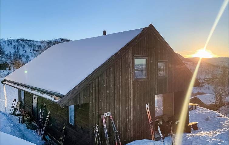 Ferienhaus für 7 Personen, mit Garten und Terrasse sowie Sauna in Suldal - 4