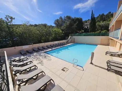 Camping pour 5 personnes, avec piscine