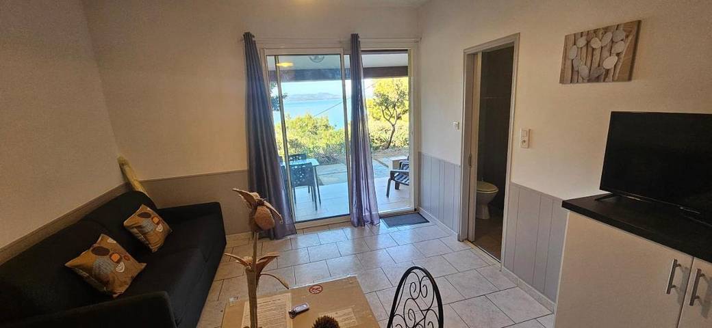 Gîte pour 2 personnes, avec jardin ainsi que piscine et vue à Farinole - 2