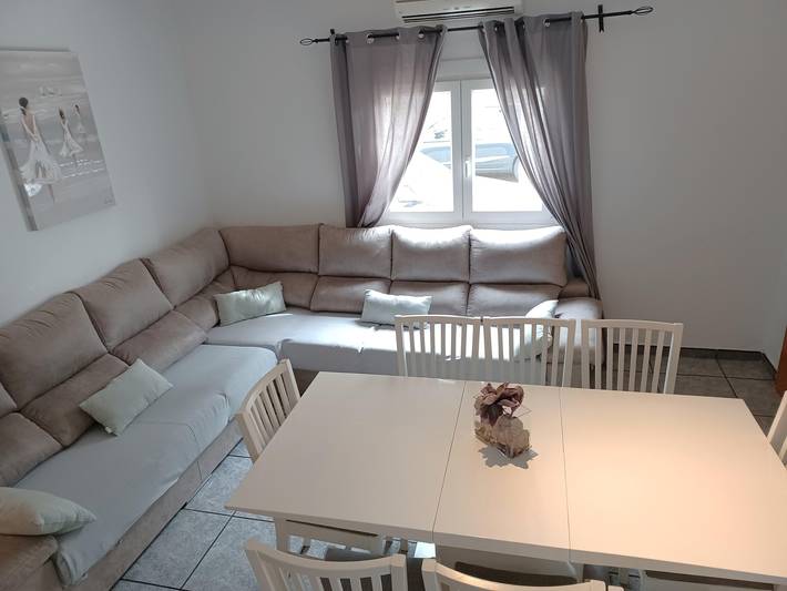 Holiday apartment for 8 people, with terrace - 1