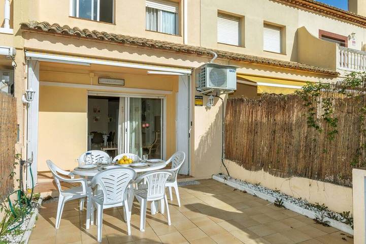 Ferienhaus für 5 Personen, mit Garten