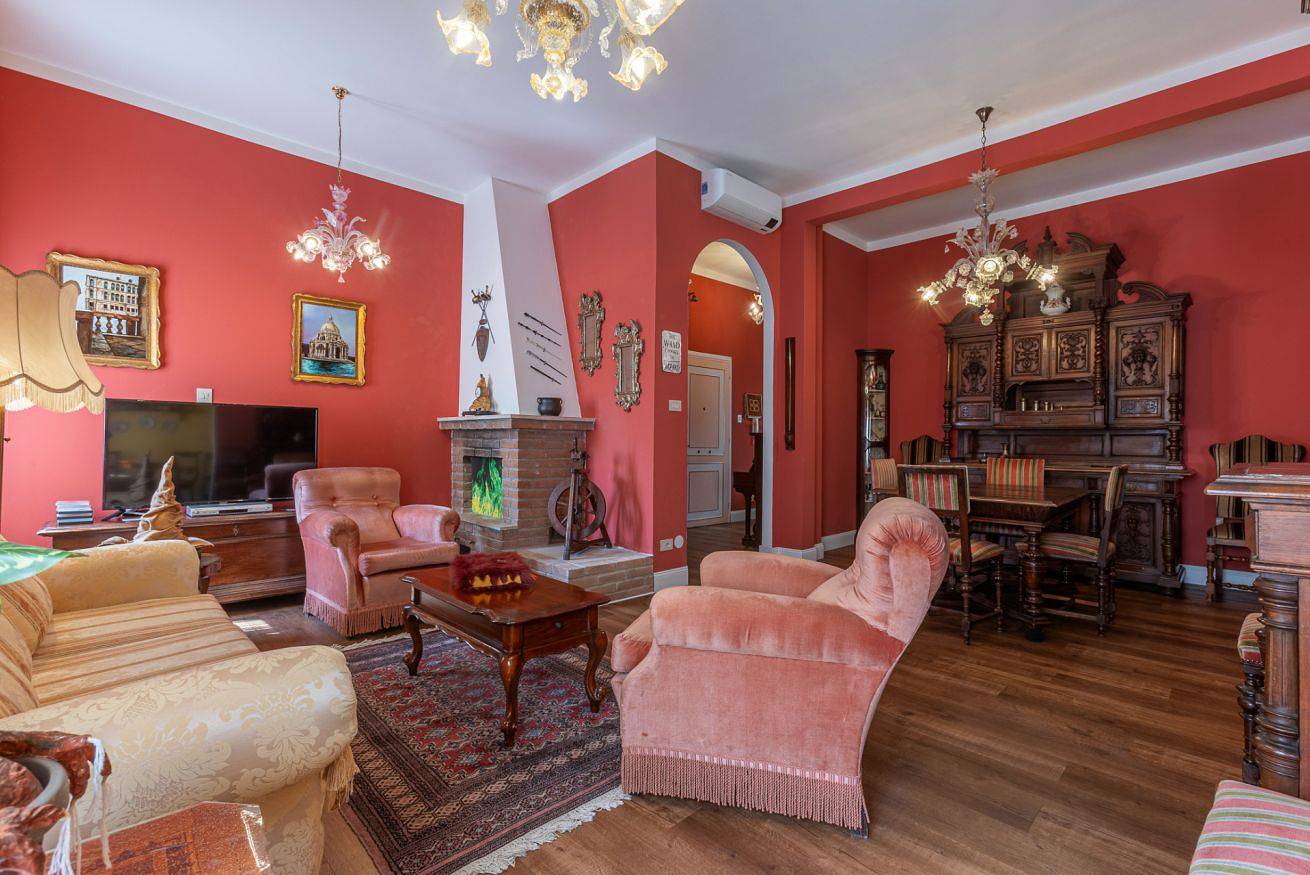 Entire apartment, The House of Harry Potter and a Love Story in Ferrara, Ferrara Province