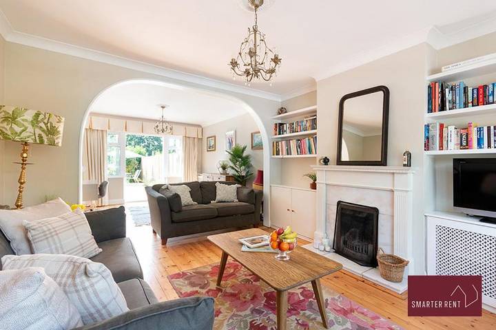 Gîte pour 7 personnes, avec jardin et terrasse dans Bray