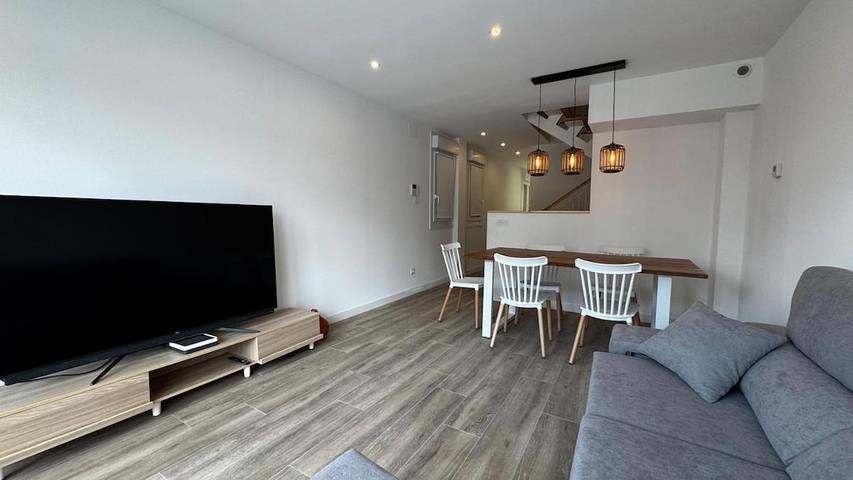 Location de vacances pour 8 personnes, avec vue et jardin à Hernani - 2