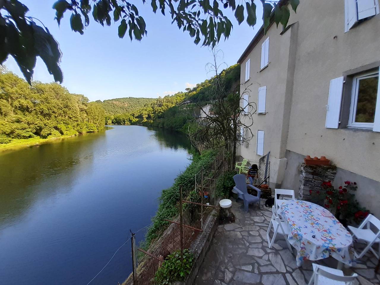 Les Reflets du Tarn in Ambialet, Région d'Albi