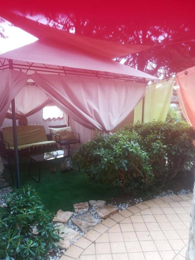 Ferienwohnung für 2 Personen, mit Ausblick und Garten in Premantura - 3