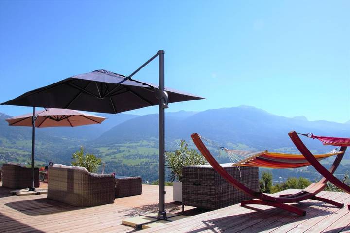 Chambre d’hôte pour 2 personnes, avec piscine et jacuzzi ainsi que terrasse et jardin en Savoie - 3