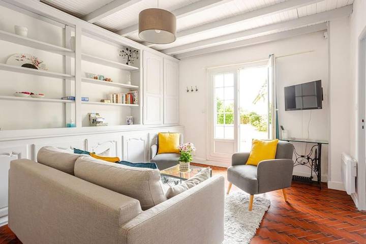 Location de vacances pour 4 personnes, avec jardin à Villegouge - 4