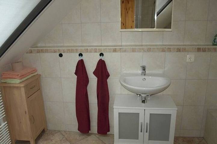 Ganze Wohnung, Gemütliche und naturnahe Ferienwohnung mit Terrasse in Alt Zauche, Alt Zauche-Wußwerk