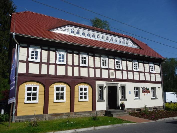 Ferienwohnung für 6 Personen, mit Terrasse und Garten