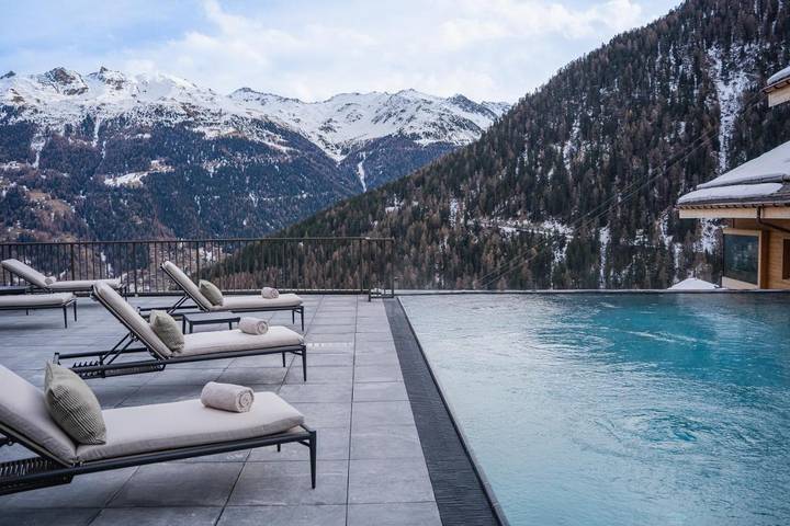 Ferienanlage für 11 Personen, mit Sauna und Pool in der Schweiz - 2