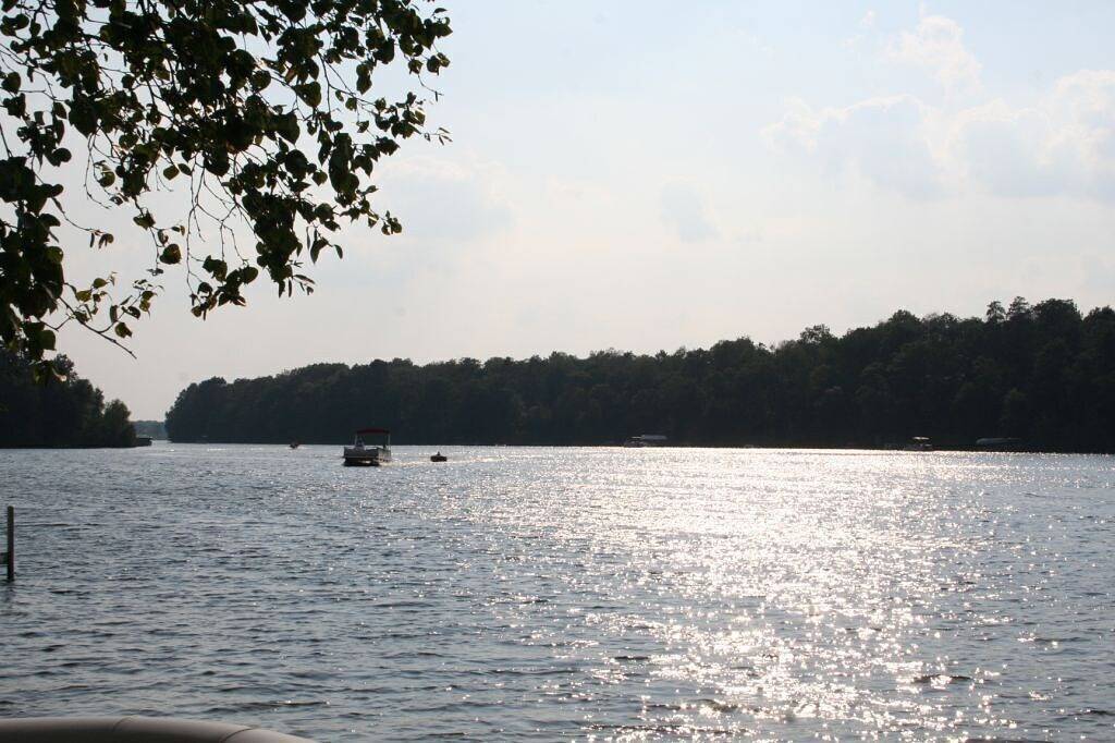 Klassische Minnesota-Kabine auf schönem See O'Brien - schließt Ponton-Boot mit ein in Crosslake, Crow Wing County