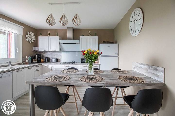 Gîte pour 6 personnes, avec jardin et sauna à Murat-le-Quaire - 4