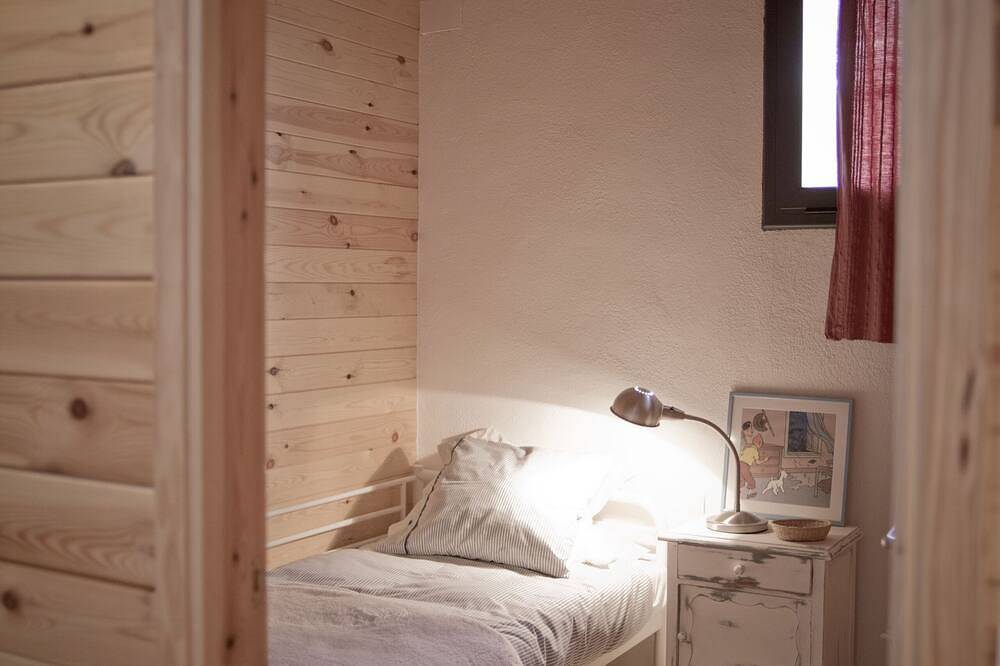 Couples Getaway to Masia Spa Can Pascol (Penedès-Barcelona). in Alt Penedès, Barcelona Binnenland