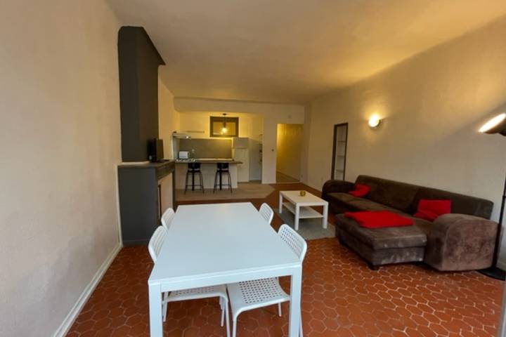 Apartamento entero, Apartamento de vacaciones para 4 personas con balcón in Draguignan, Region de Draguignan