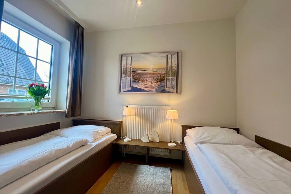 Ganze Wohnung, 005 - Hooge (Bc.n3) - Bue - Appartementhaus Seewind in Büsum, Dithmarschen